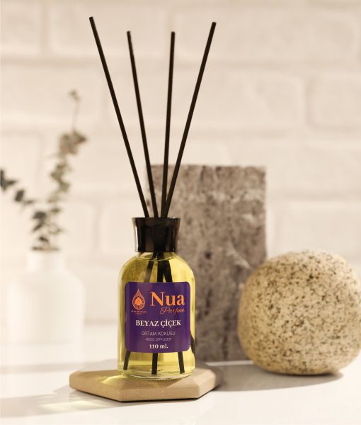 Beyaz Çiçekler Bambu Çubuklu Oda Kokusu 110 ml